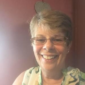 Meet your Posher, Lynne